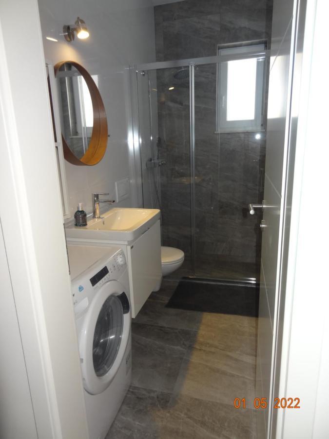 Fantazija Apartamento Vodice Exterior foto